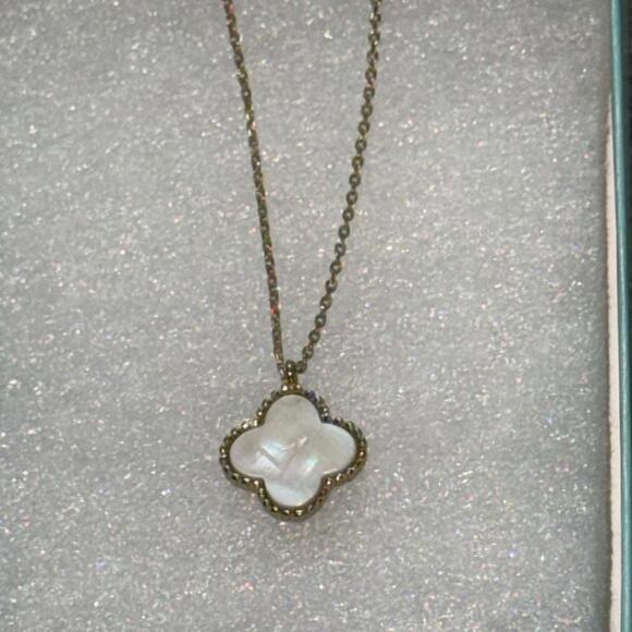 Park Lane Gold-Tone Mother of Pearl Clover Pendant Necklace - Picture 3 of 5